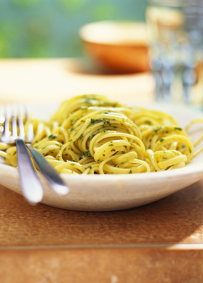 Spaghetti with Herb Pesto