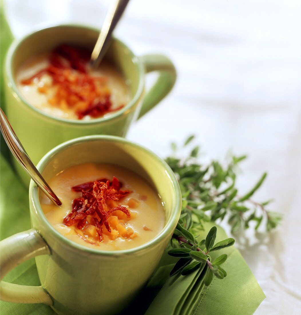 Cream of carrot soup with air-dried tomatoes