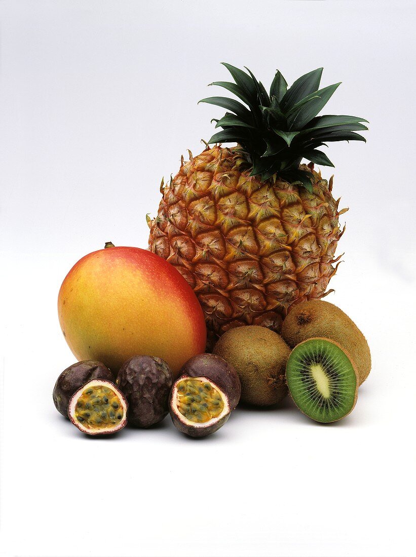 Verschiedene exotische Früchte