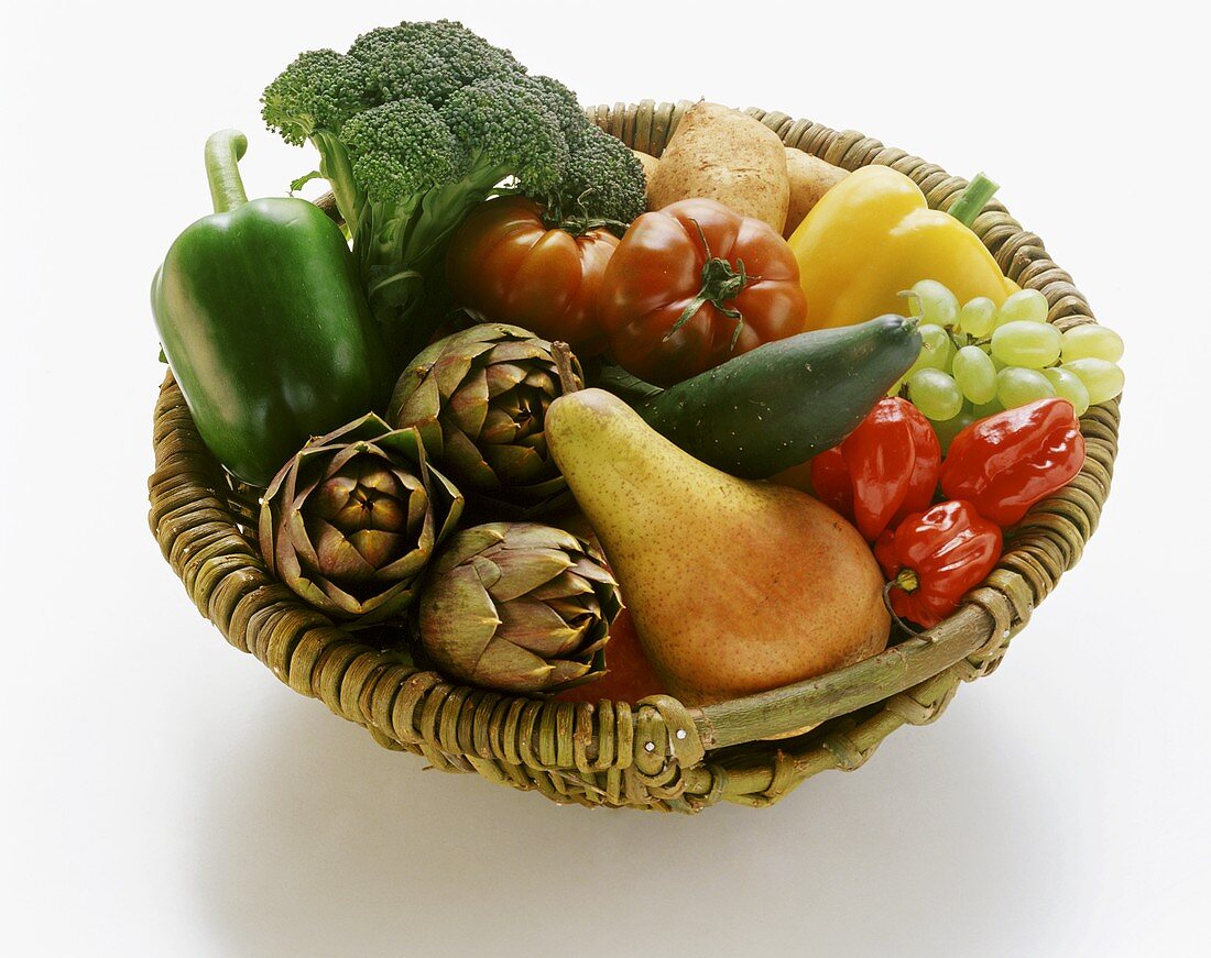Fruit and vegetables in wicker basket