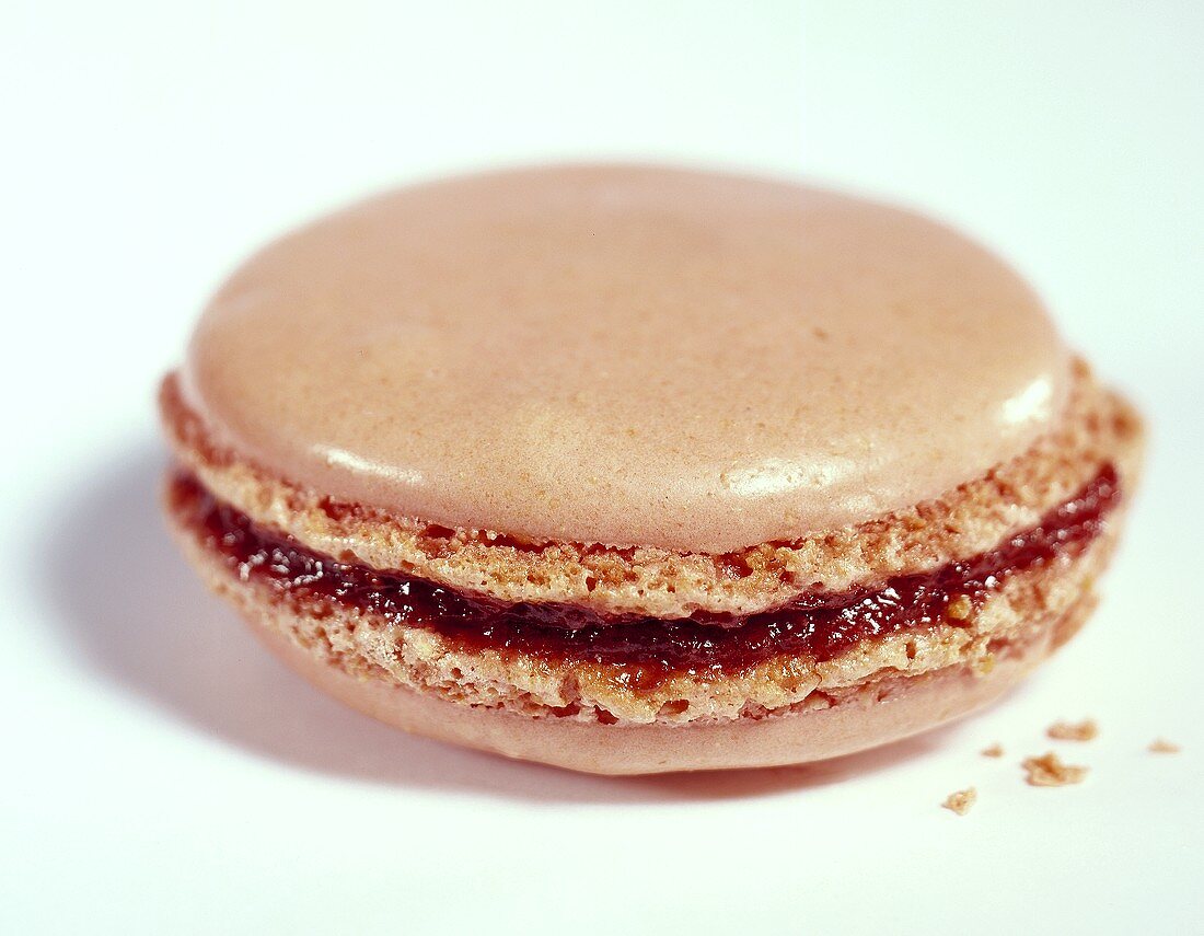 Jam-filled macaroon