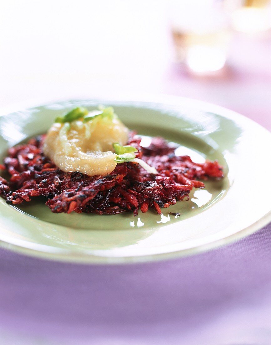 Carp jelly with beetroot and mushrooms