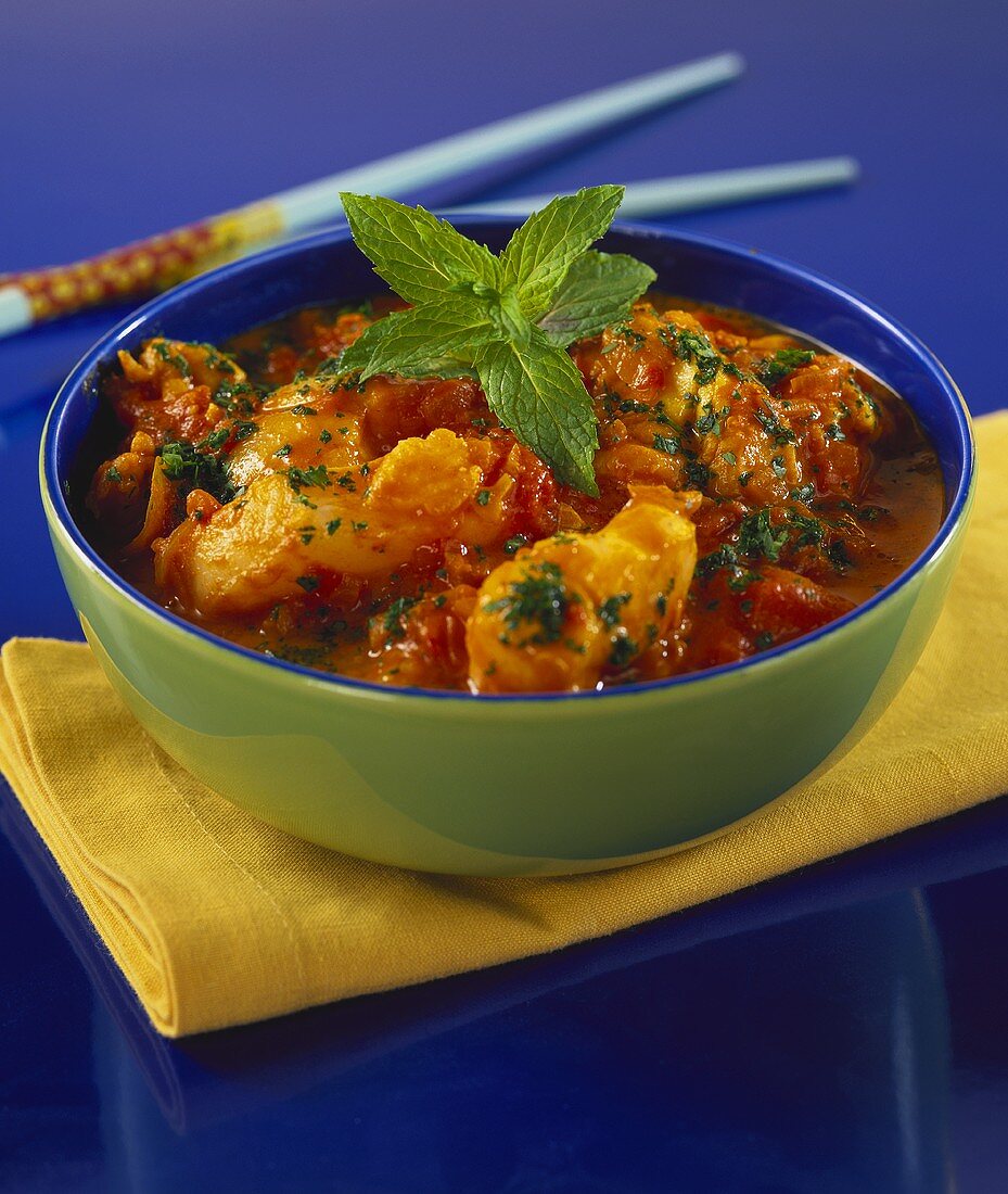 Fish curry with tomatoes