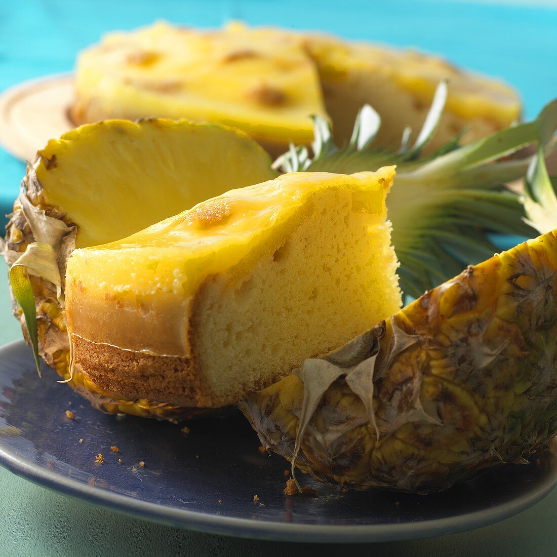 Pineapple cake and fresh pineapple