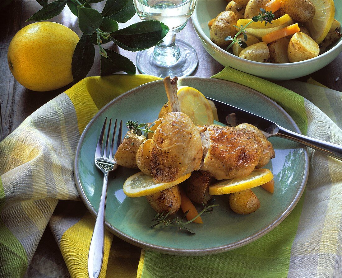 Chicken leg with lemon potatoes