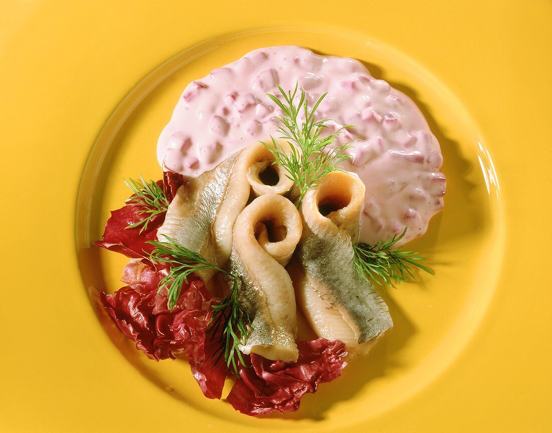 Matje herring fillet with beetroot cream