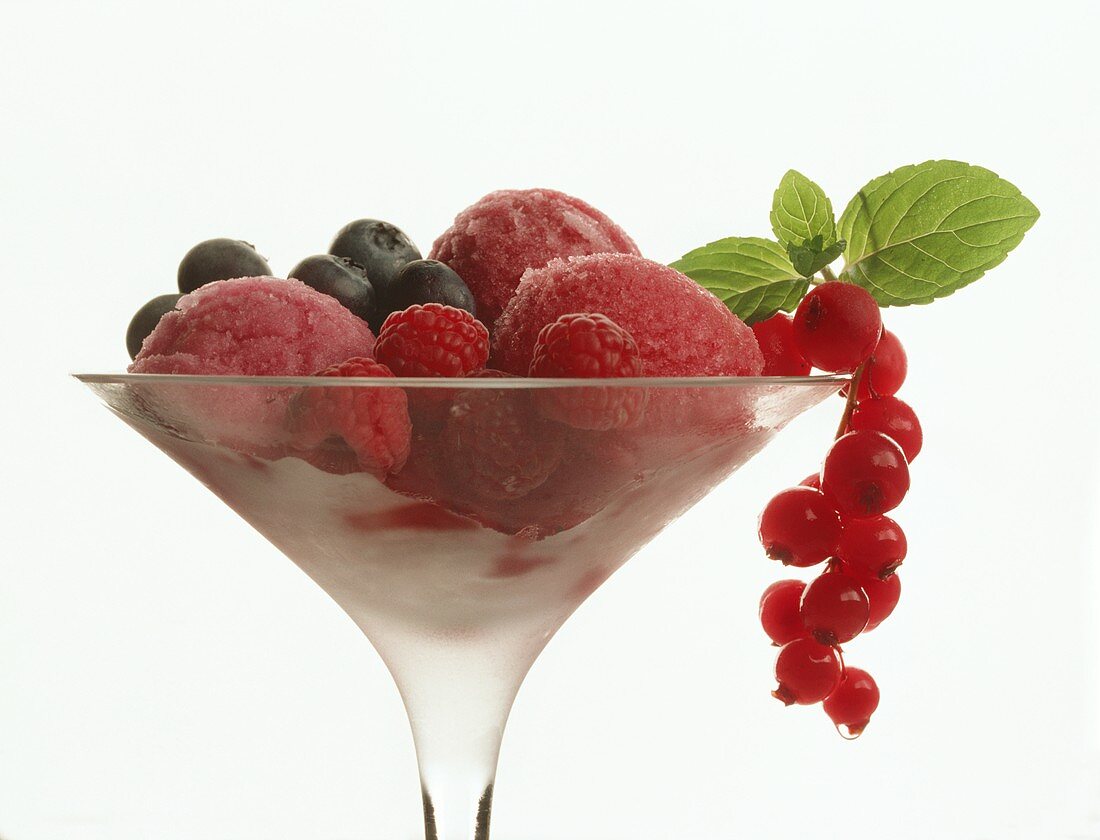 Redcurrant and raspberry sorbet with fresh berries