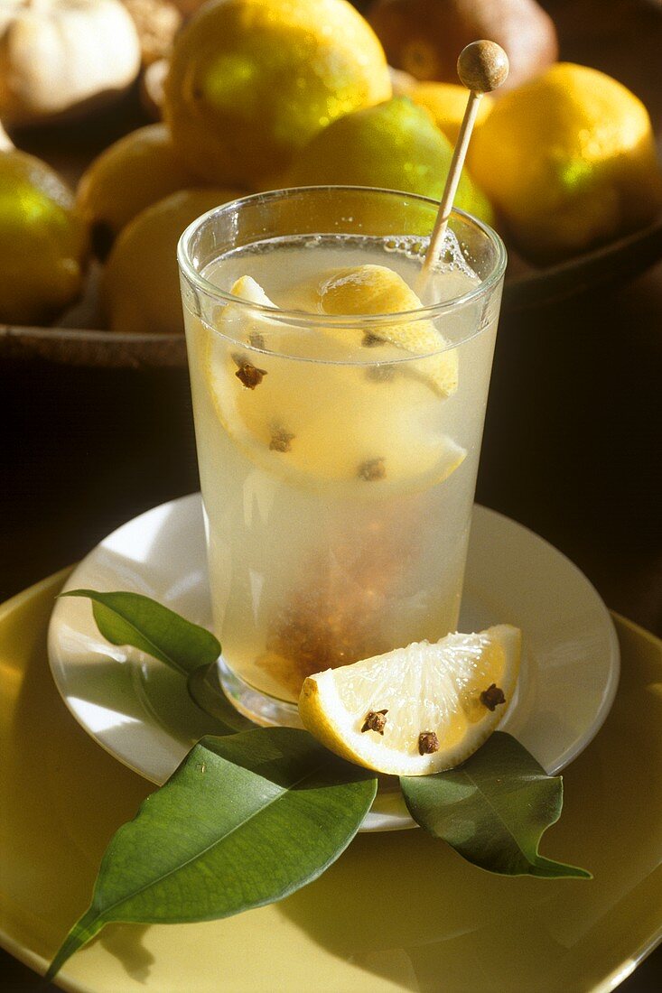 Hot honey and lemon with cloves