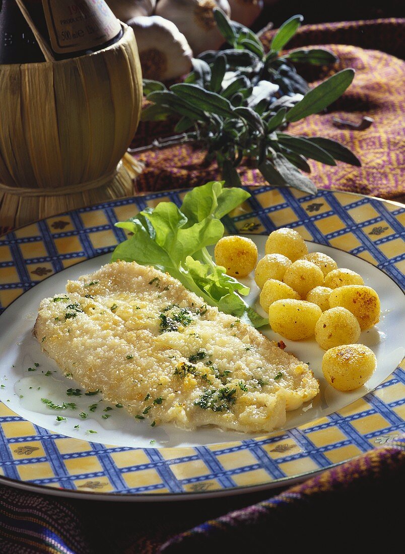 Cod fillet in bread crust, with potatoes