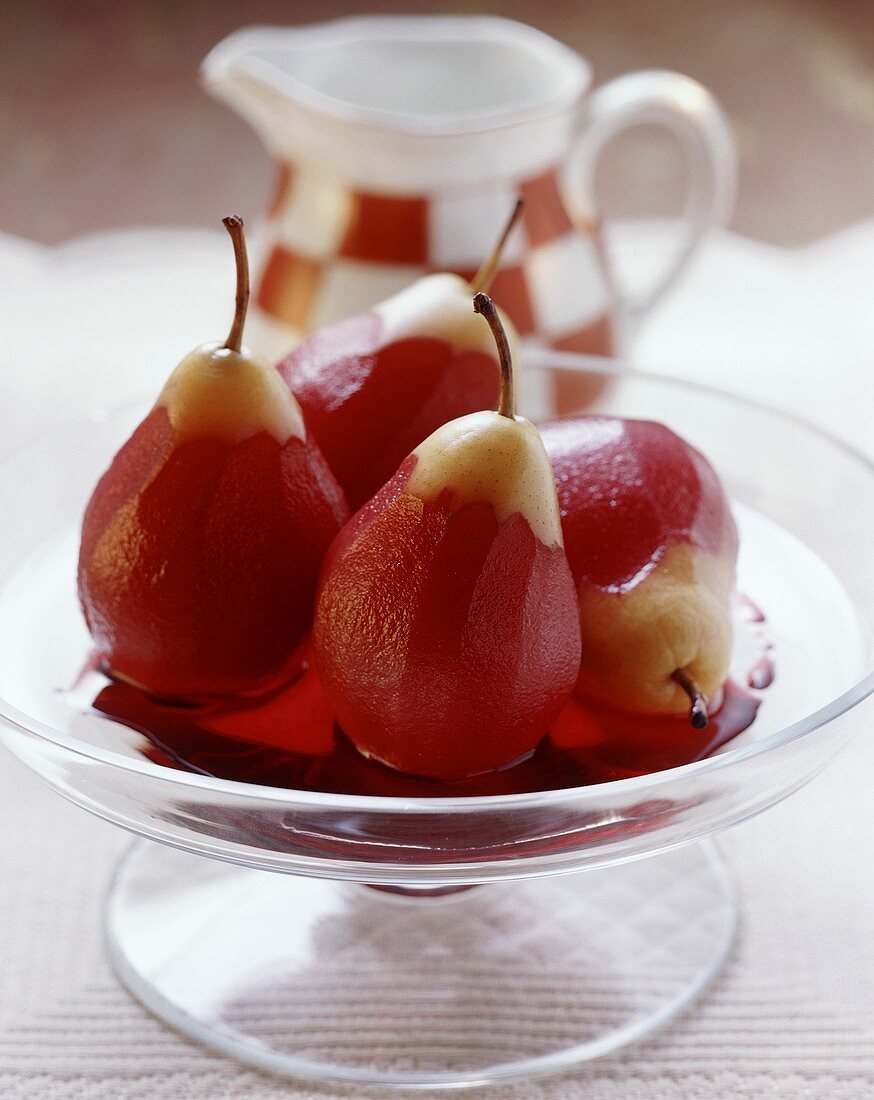 Poires 'au pinot' (Pears in wine syrup, Switzerland)