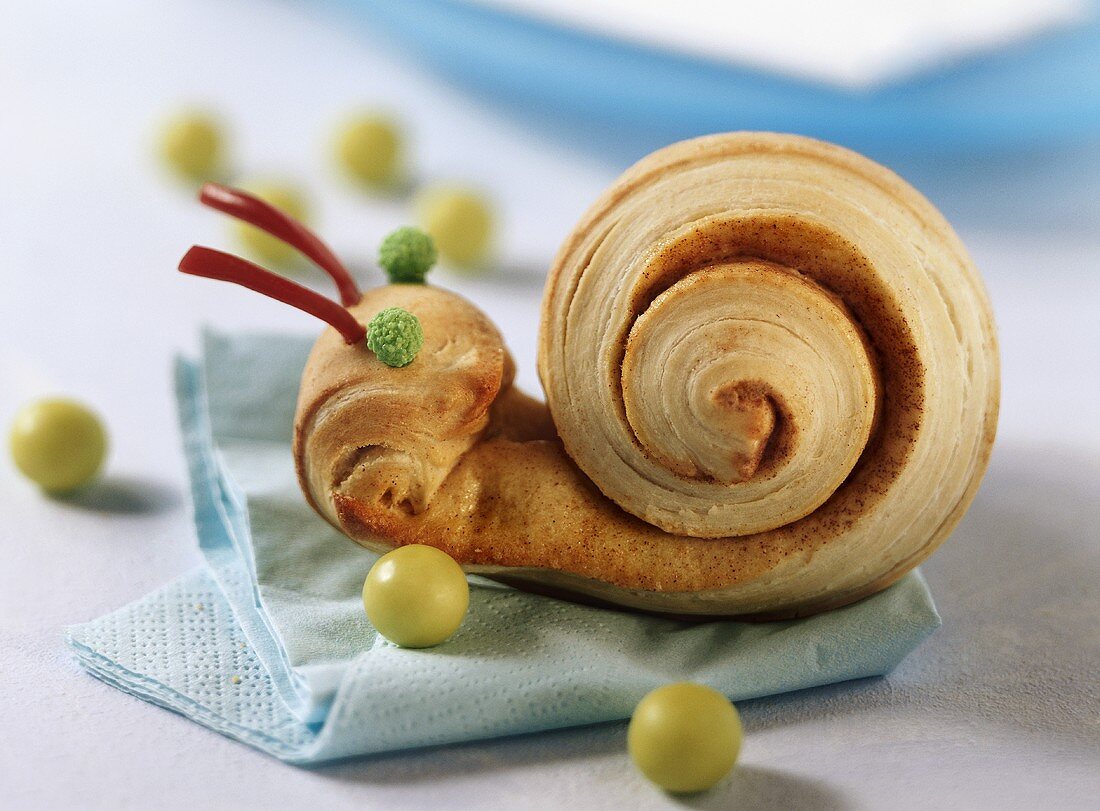 Coiled Danish pastry for children