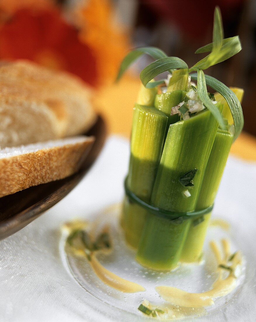 Marinierter Lauch mit Schalotten und Vinaigrette