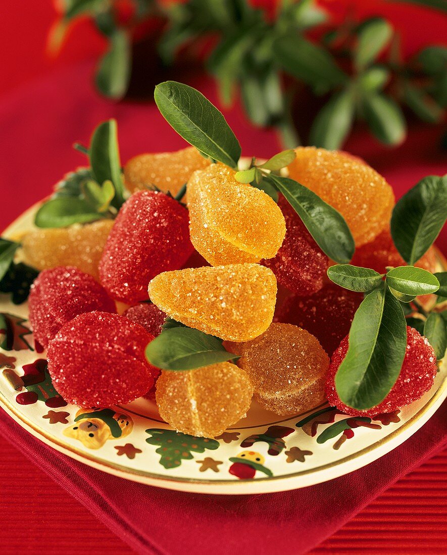 Jelly fruits with leaves