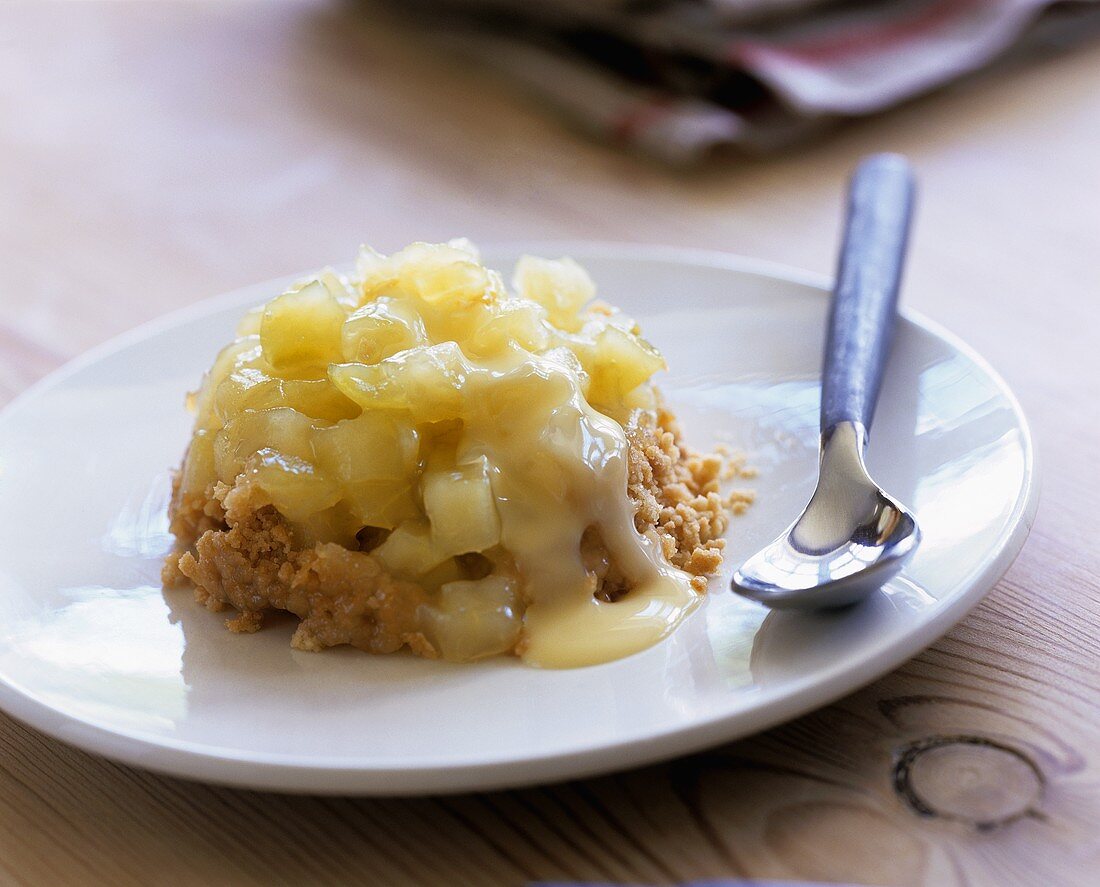 Apple crumble with custard