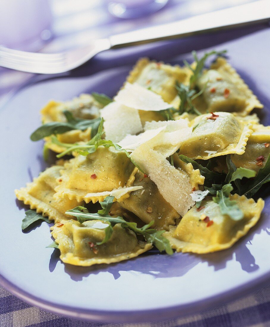 Ravioli con la rucola (Rucola-Teigtaschen mit Parmesan)