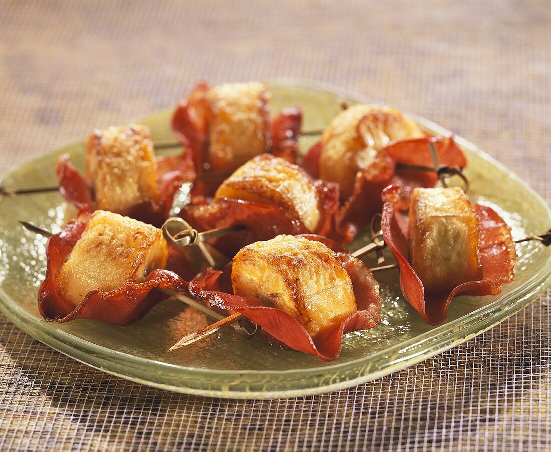 Fried plantains with bacon (Antilles)