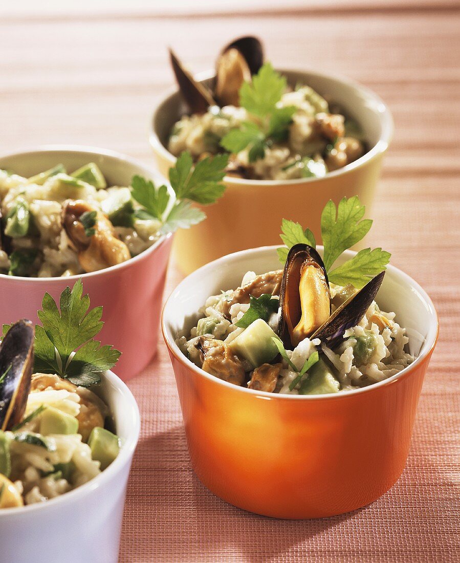 Rice salad with mussels