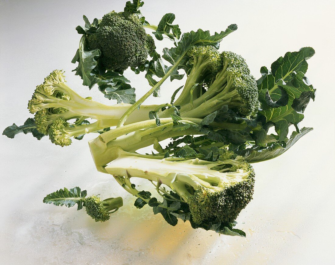 Broccoli with leaves