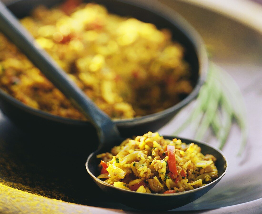 Saffron rice with peppers and onions