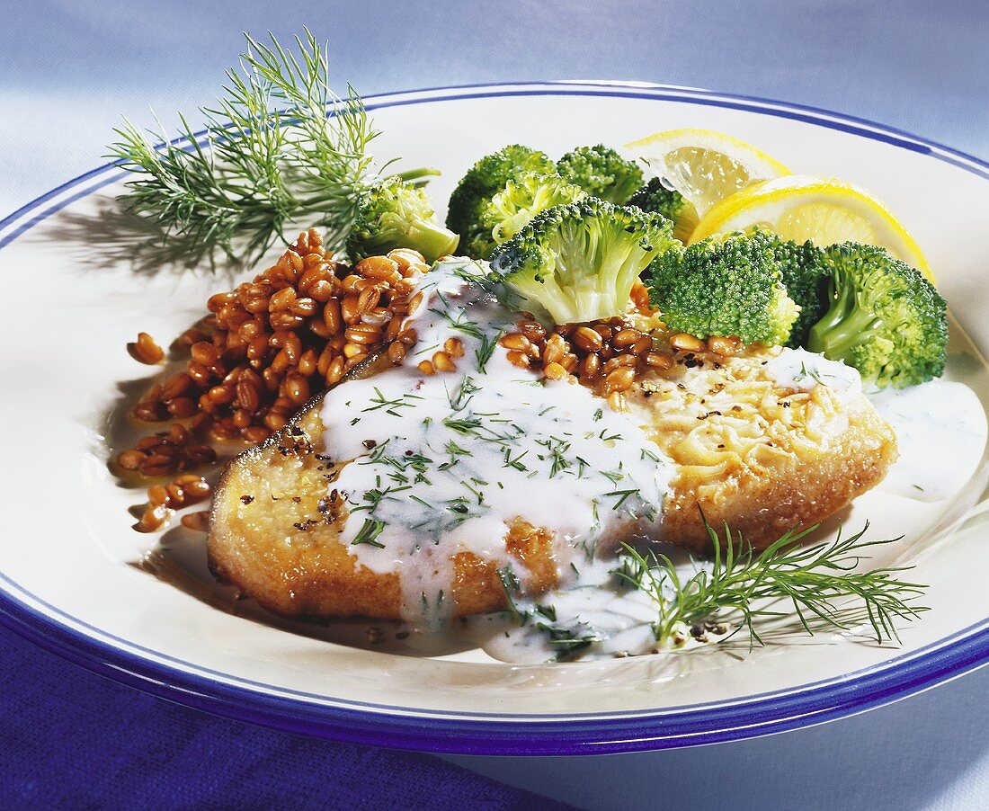 Swordfish with dill sauce, wheat and broccoli