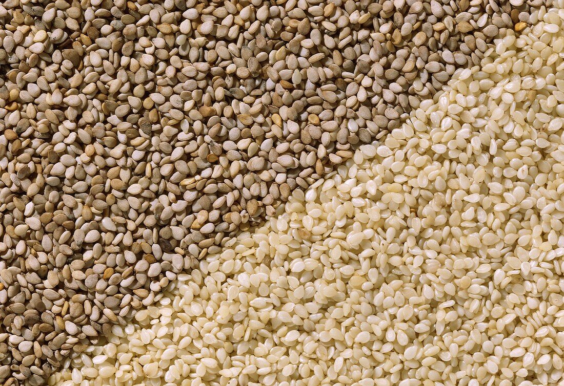 Sesame seeds (filling the picture)