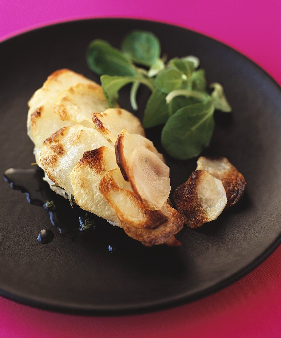 Chicken breast with potato crust