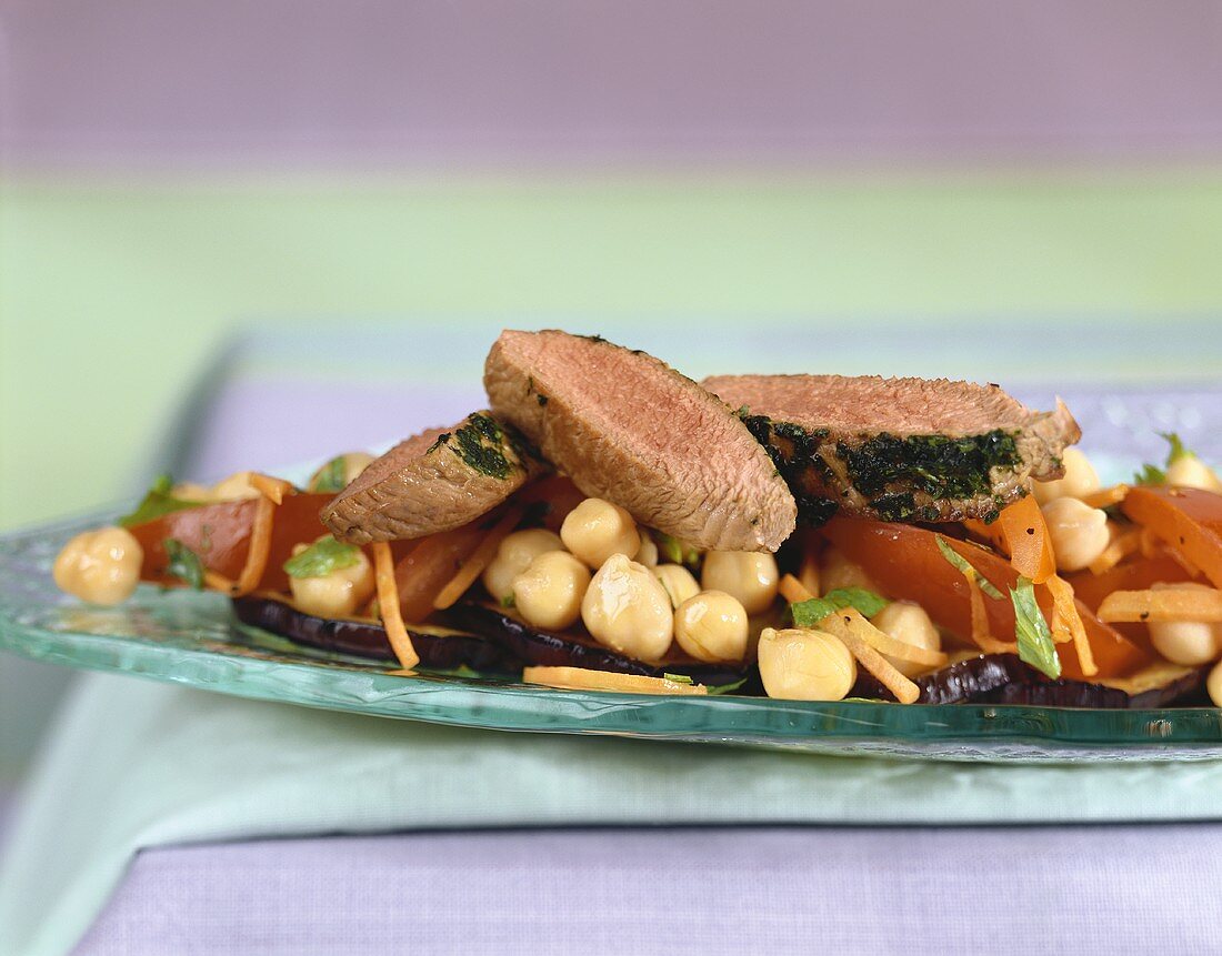 Lamb fillet with chick-peas