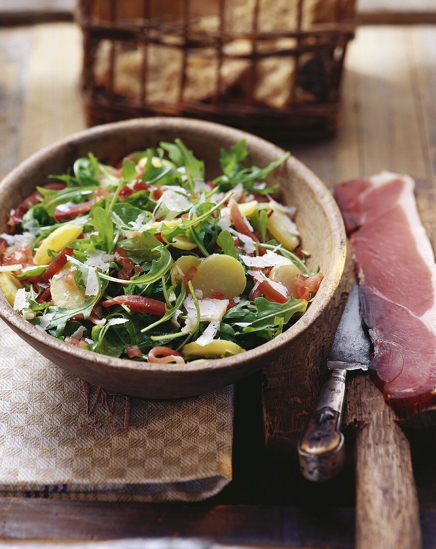 Insalata alla tirolese (Speck-Rucola-Salat mit Kartoffeln)