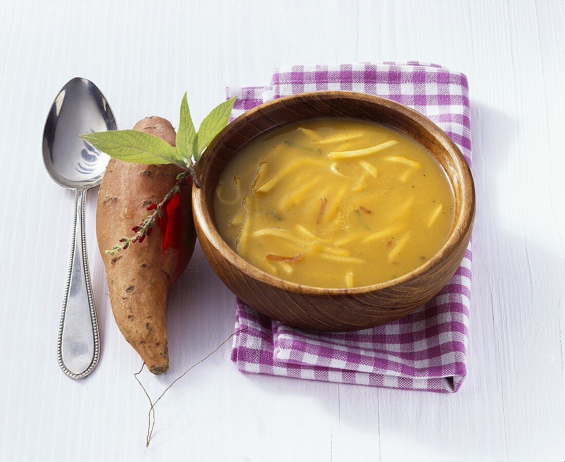 Spicy sweet potato and apple soup