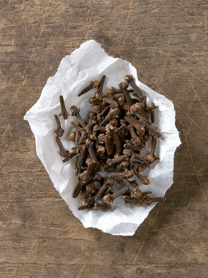 Cloves on paper