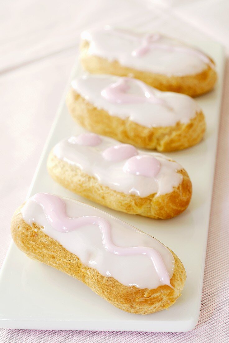 Éclairs with glacé icing