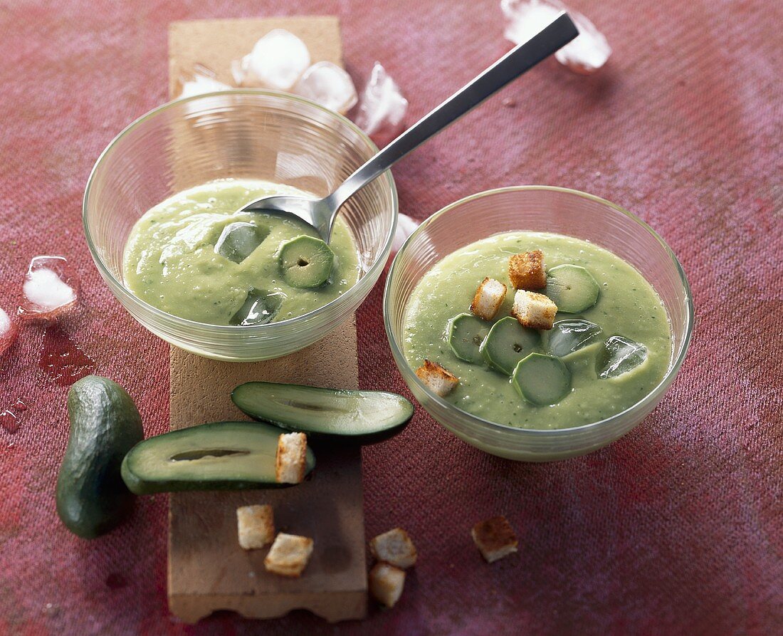 Cold avocado soup with croutons (Mexico)