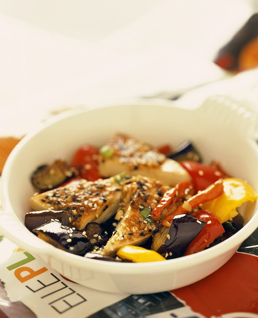 Chicken breast with vegetables and sesame