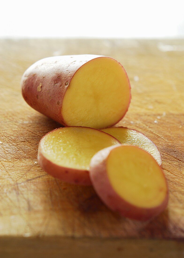 Potato, variety ‘Roseval’, partly sliced