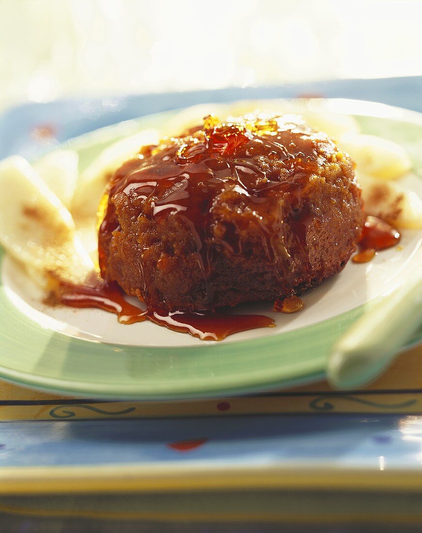 Gewürzbrotflan mit Birnen