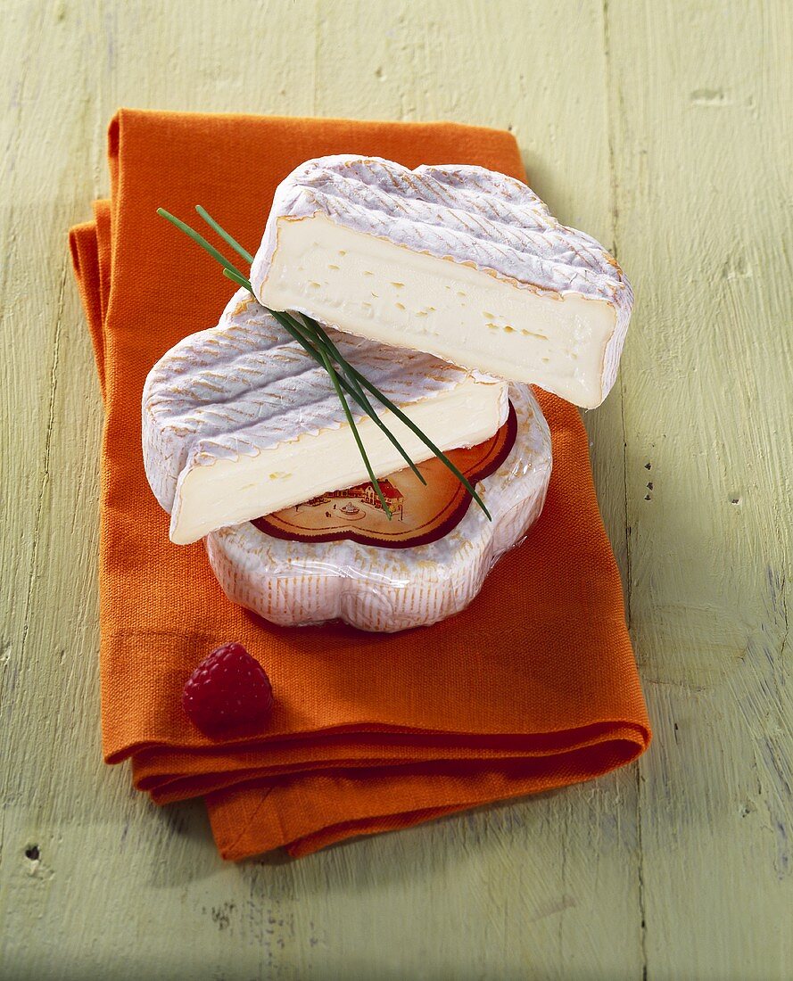 Saint Albray, soft cheese from France
