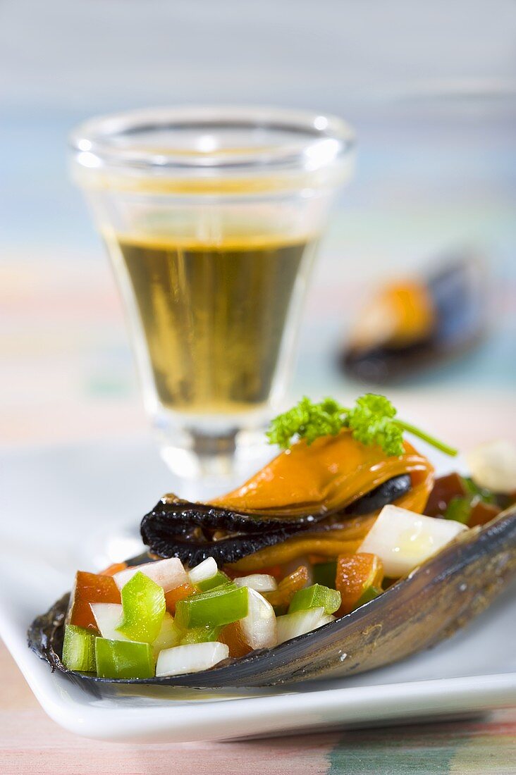 Mussels and vegetables in sherry vinaigrette (Spain)