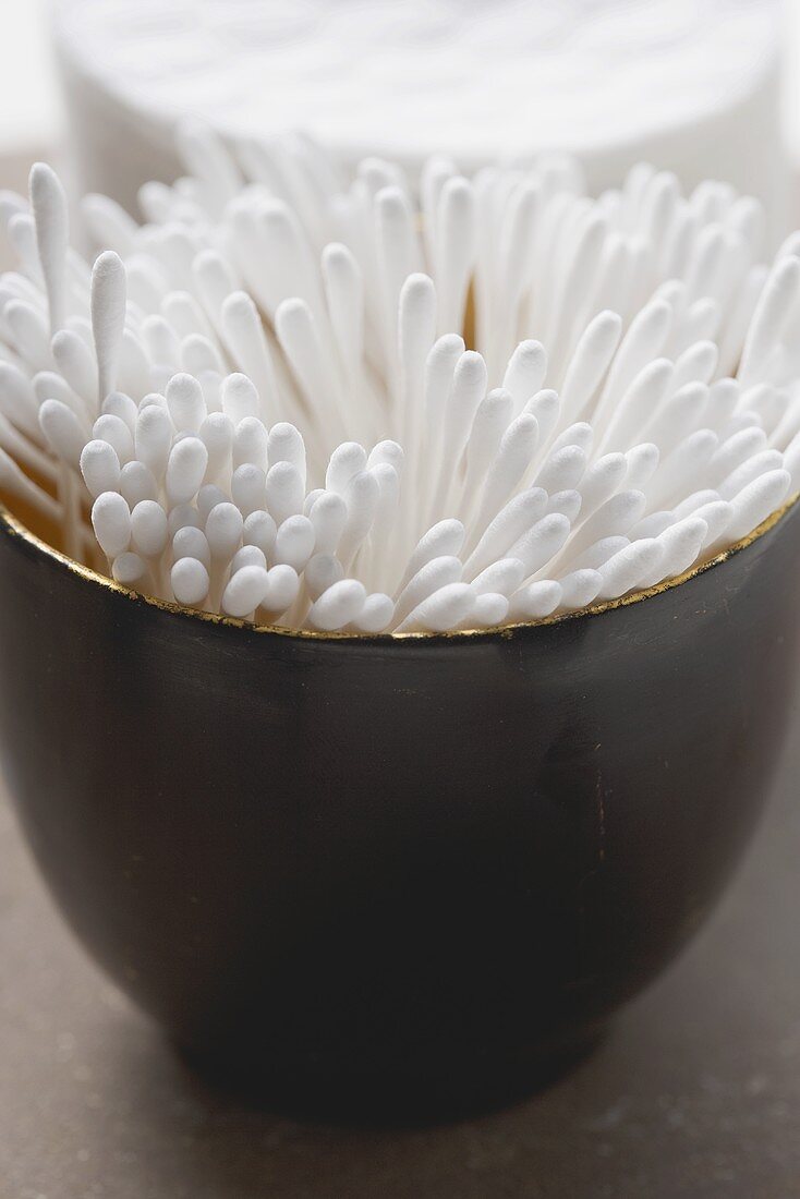 Cotton buds in a bowl