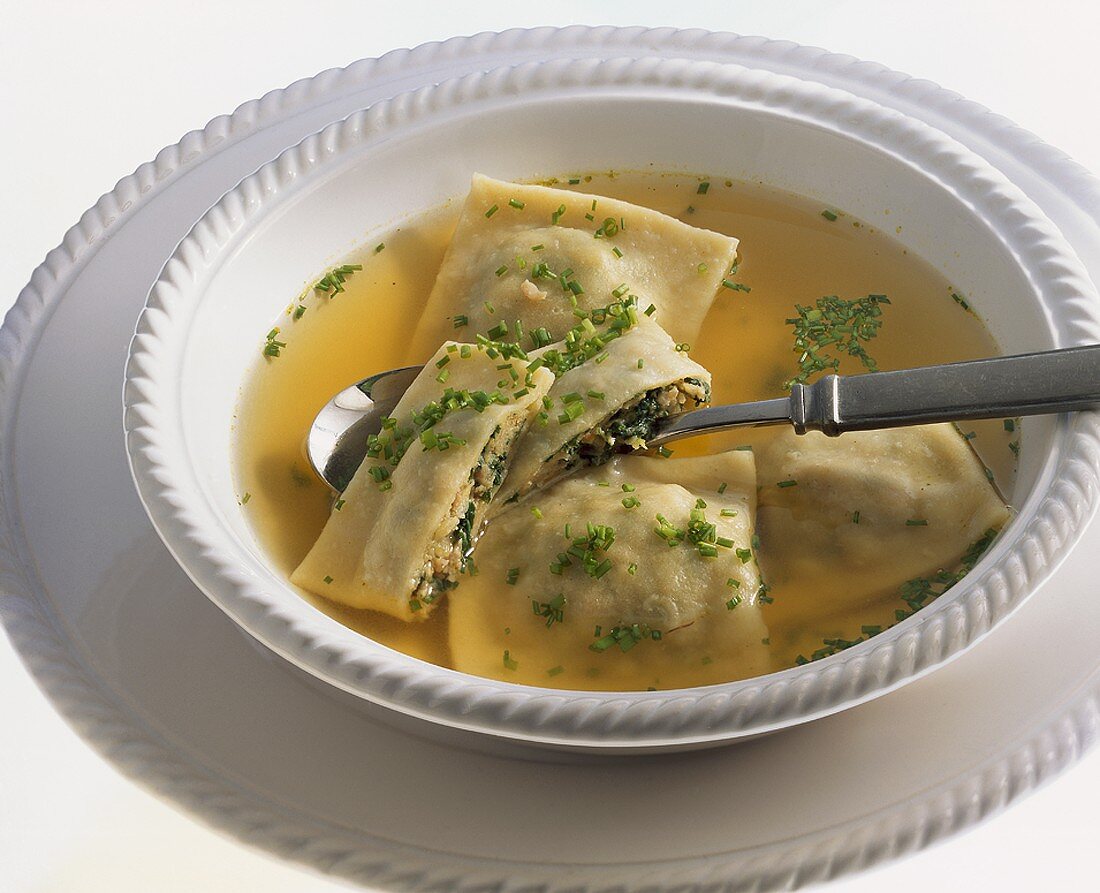Broth with filled pasta squares