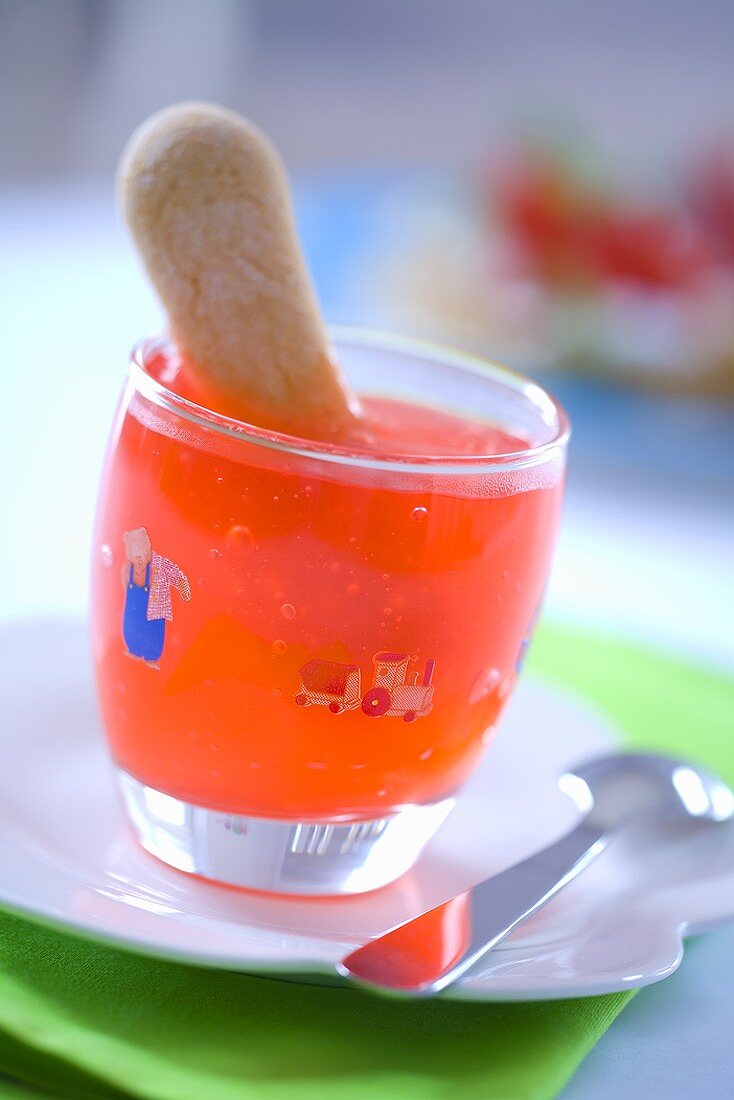 Fruit jelly with lady finger for children