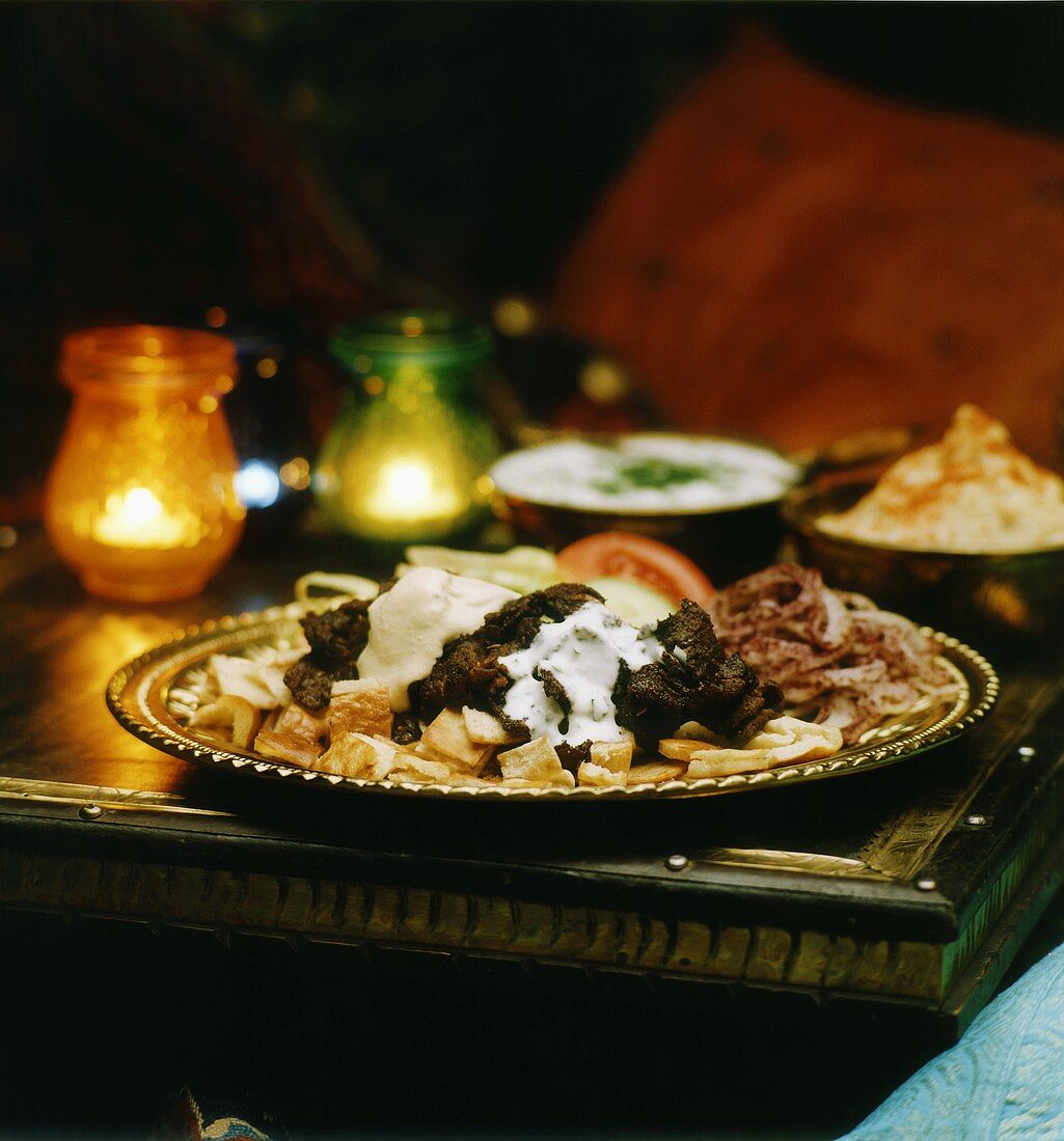 Lamb with flatbread and onions