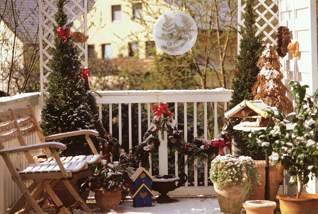 Balcony decorated for Christmas