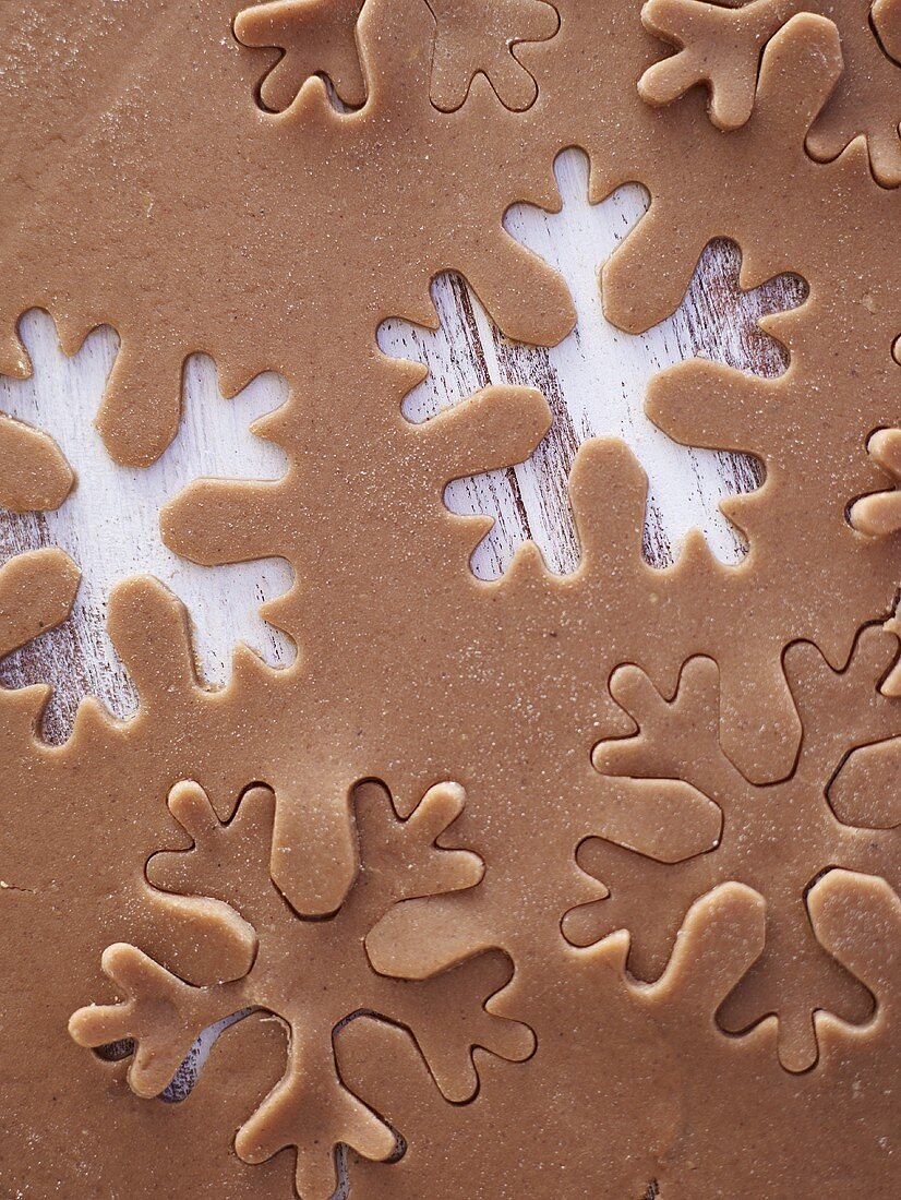 Ausgestochene Lebkuchen-Schneeflocken