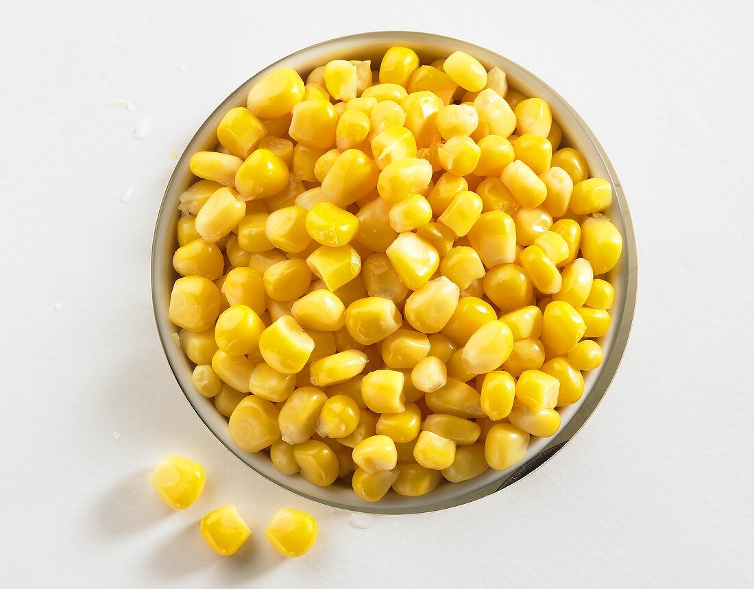 Sweetcorn kernels in tin (overhead view)