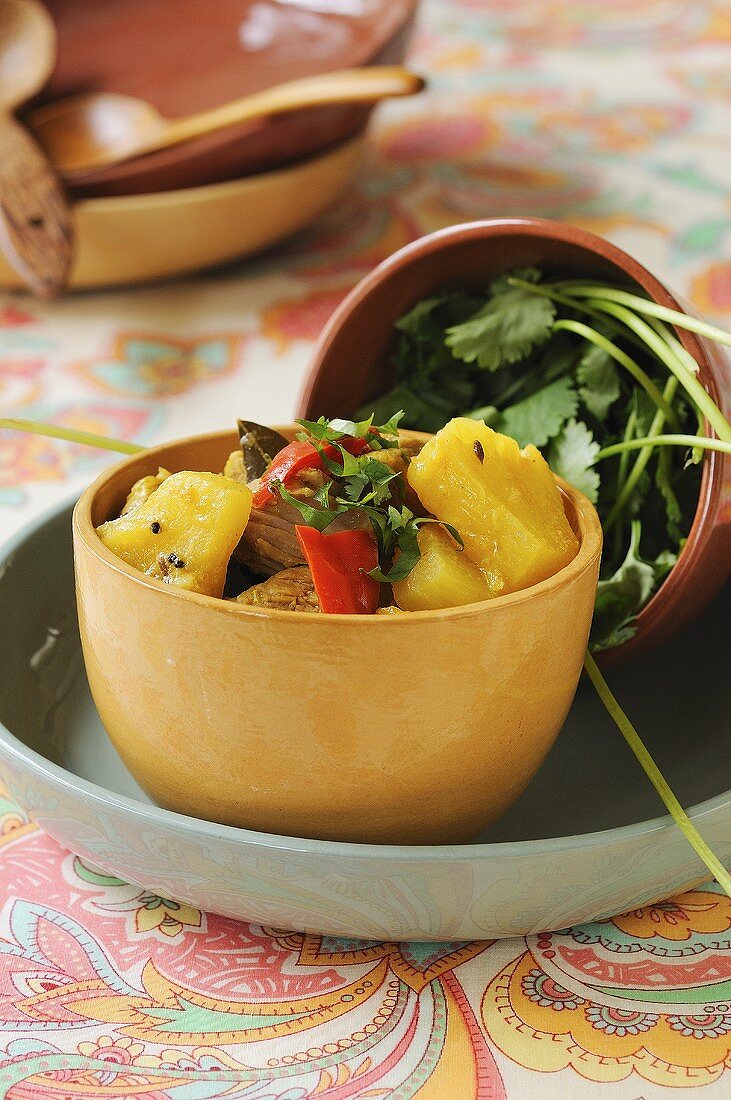 Chicken curry with pineapple and fresh coriander