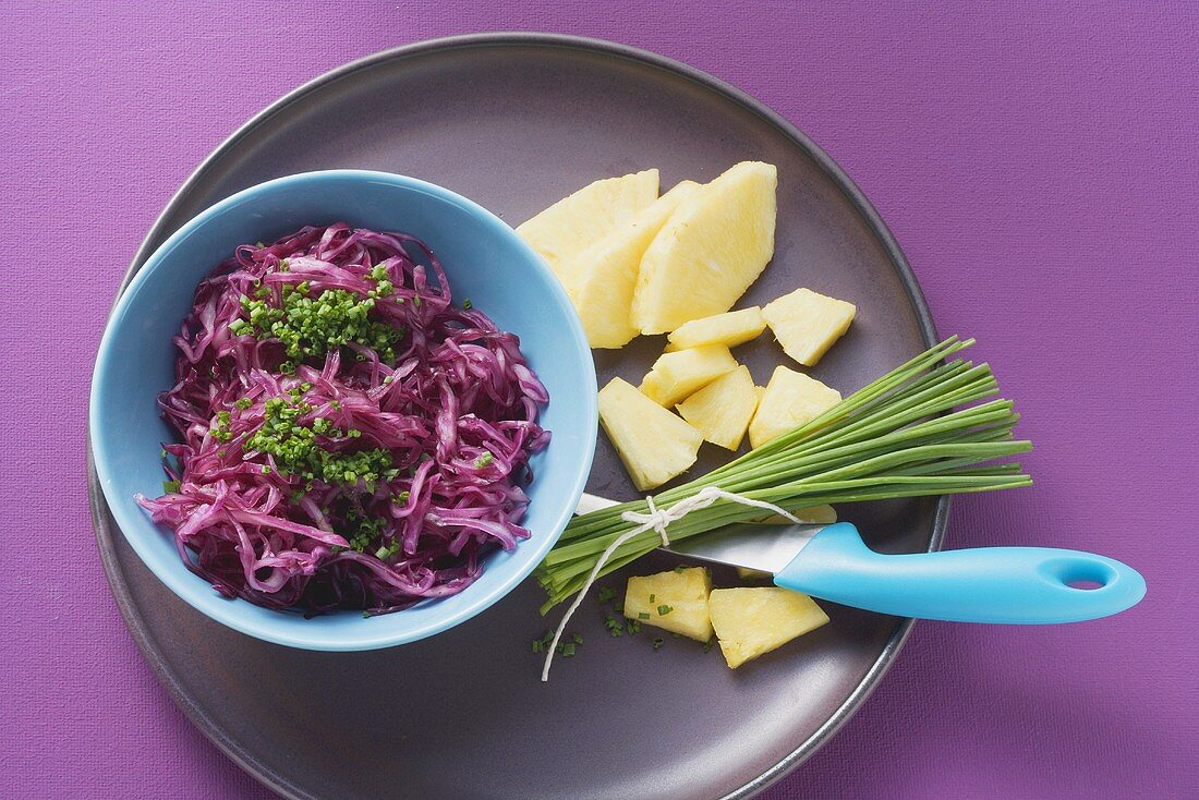 Raw red cabbage salad with pineapple