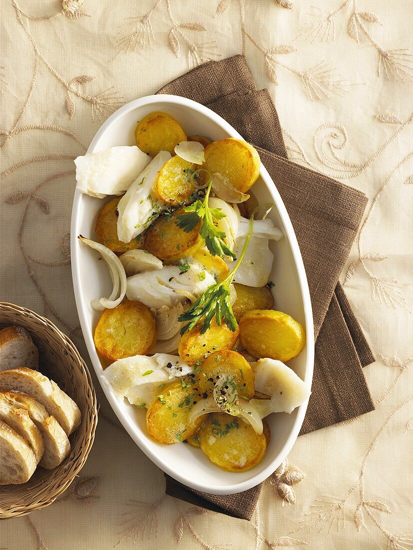 Stockfisch mit Bratkartoffeln