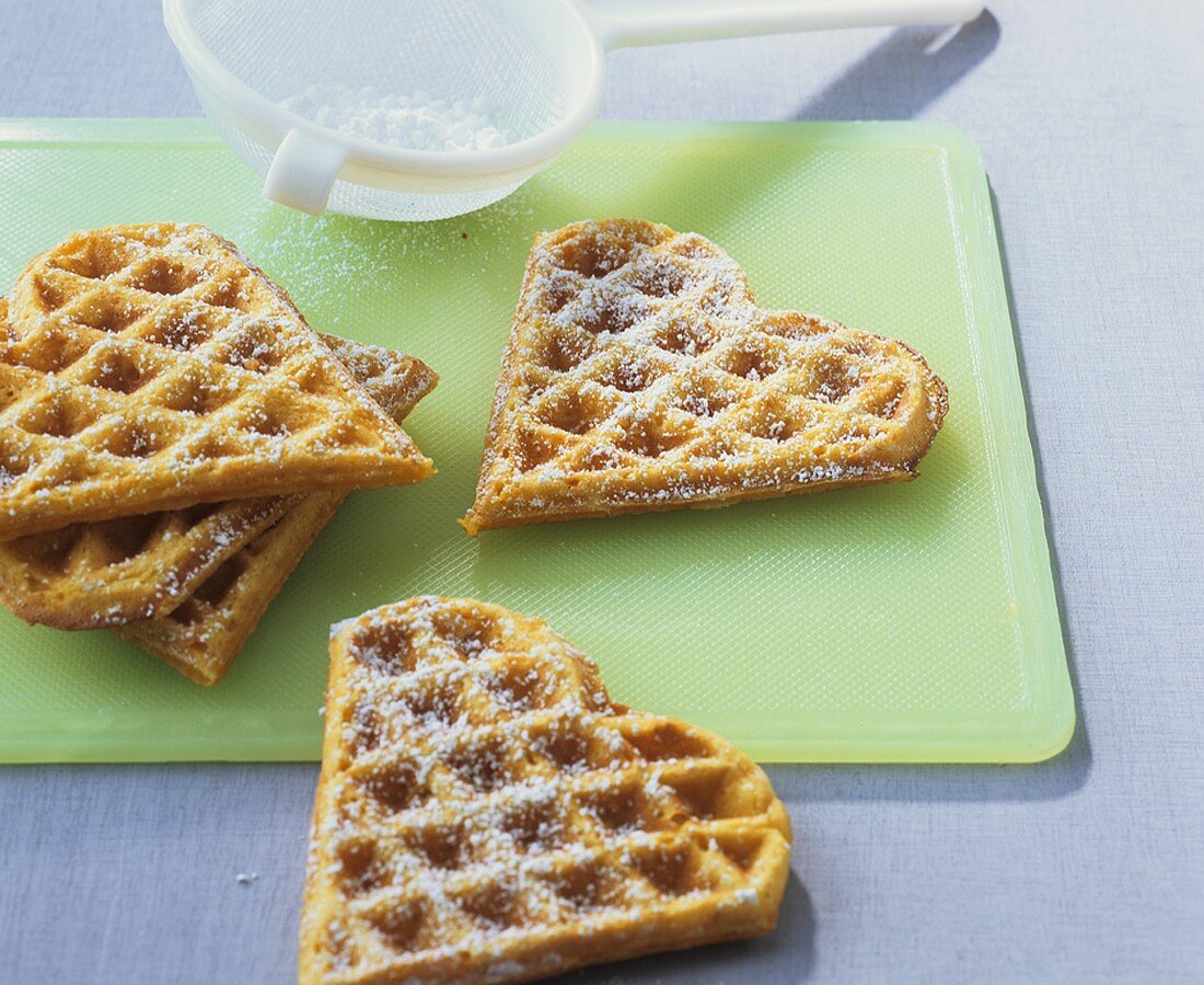 Heart-shaped carrot and oat waffles (for babies)