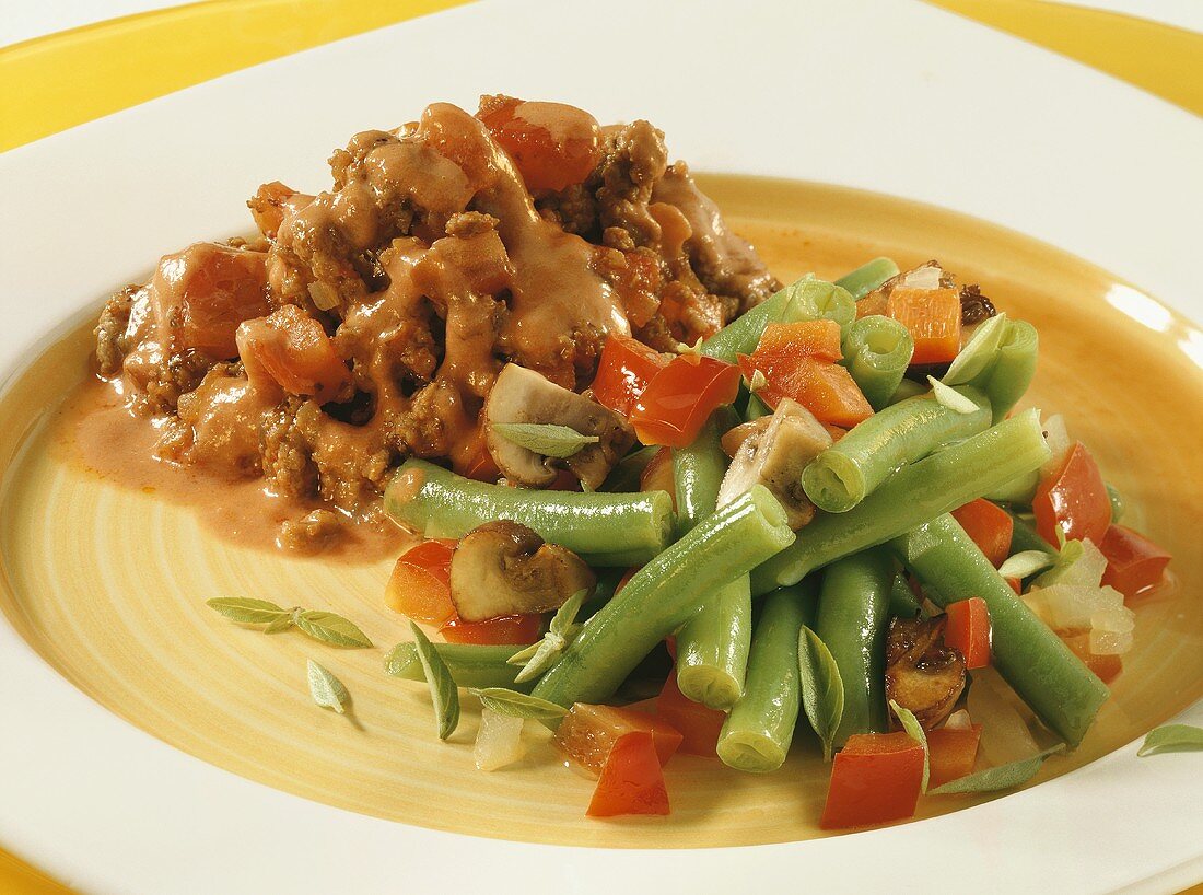 Beans and mushrooms with mince