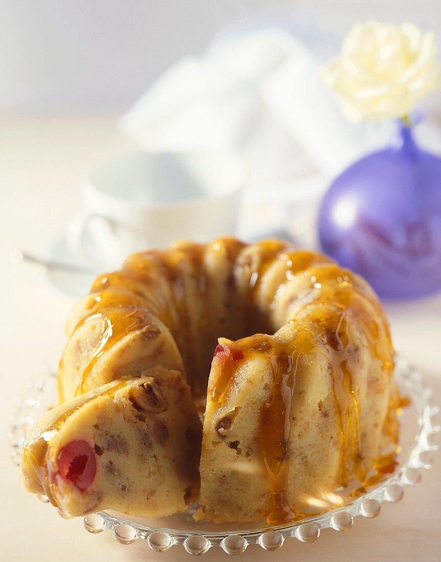 Bread pudding with caramel sauce